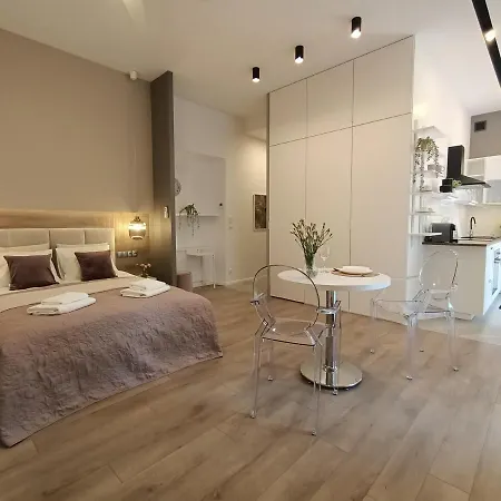 Myfive Apartment *