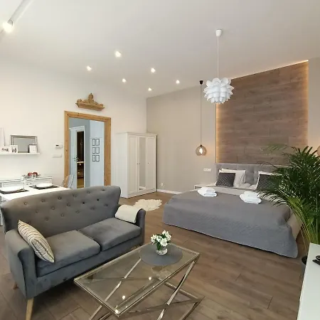 Myfive Apartment