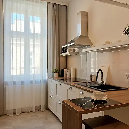 Apartment Myfive *